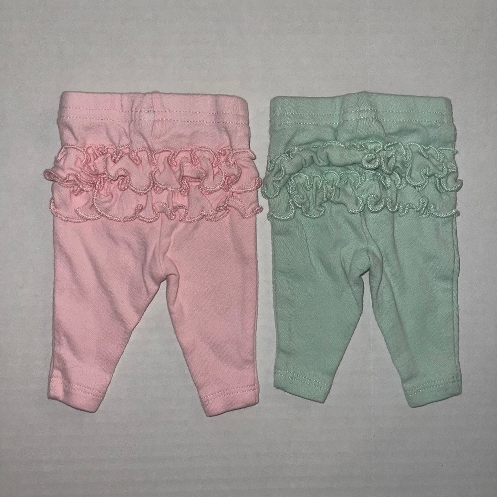 Carter’s - two pack preemie pants